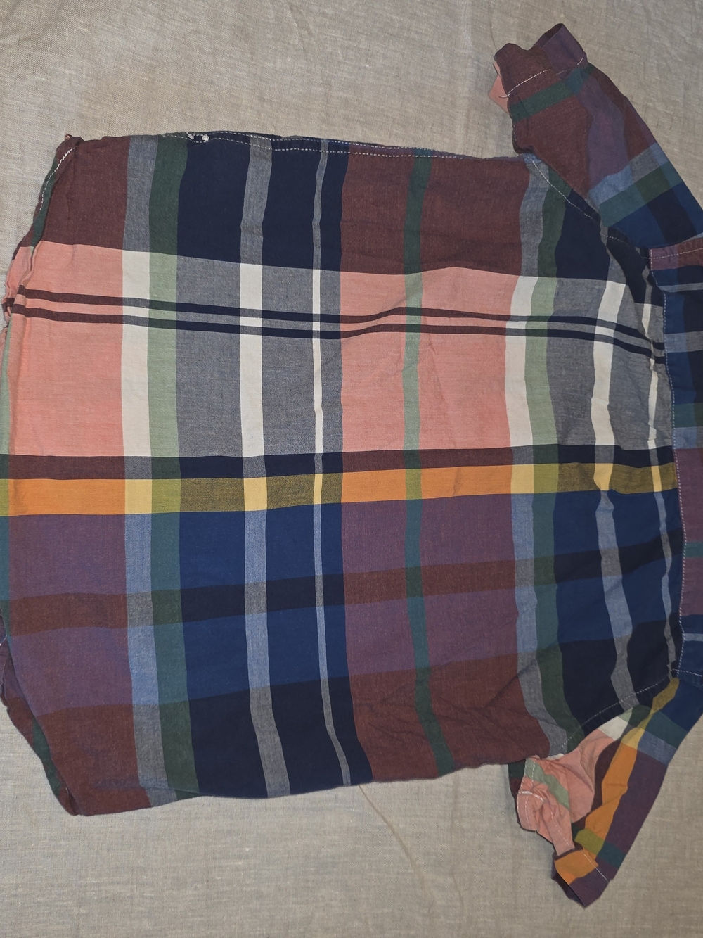 GAP Short-Sleeve Plaid Button-Down Shirt in Pink, Navy & Green - Picture 4 of 4
